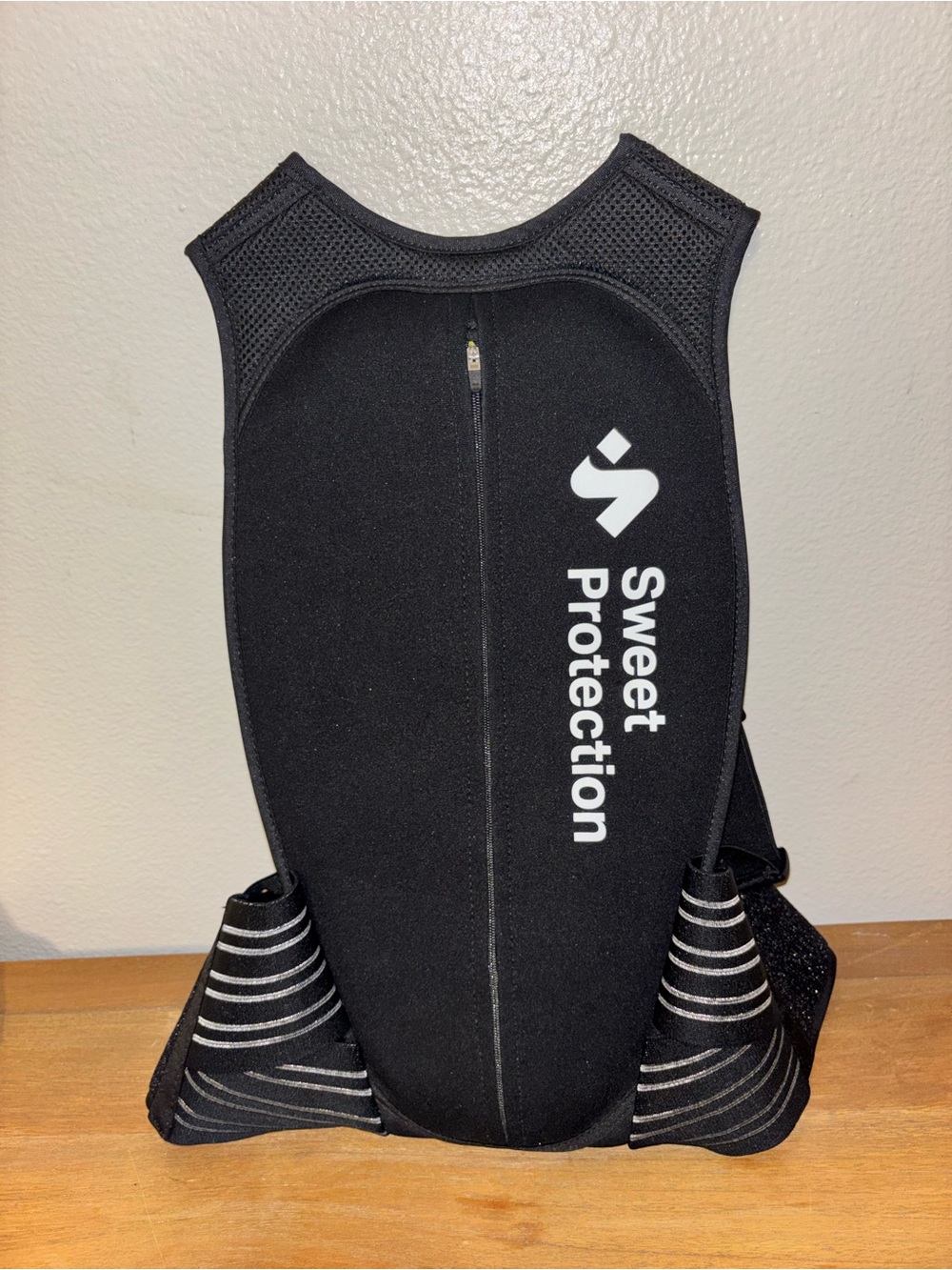Sweet Protection Back Protector NWT - Picture 1 of 4
